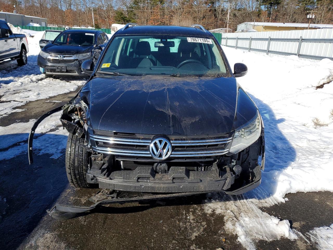 2016 VOLKSWAGEN TIGUAN S photo 9