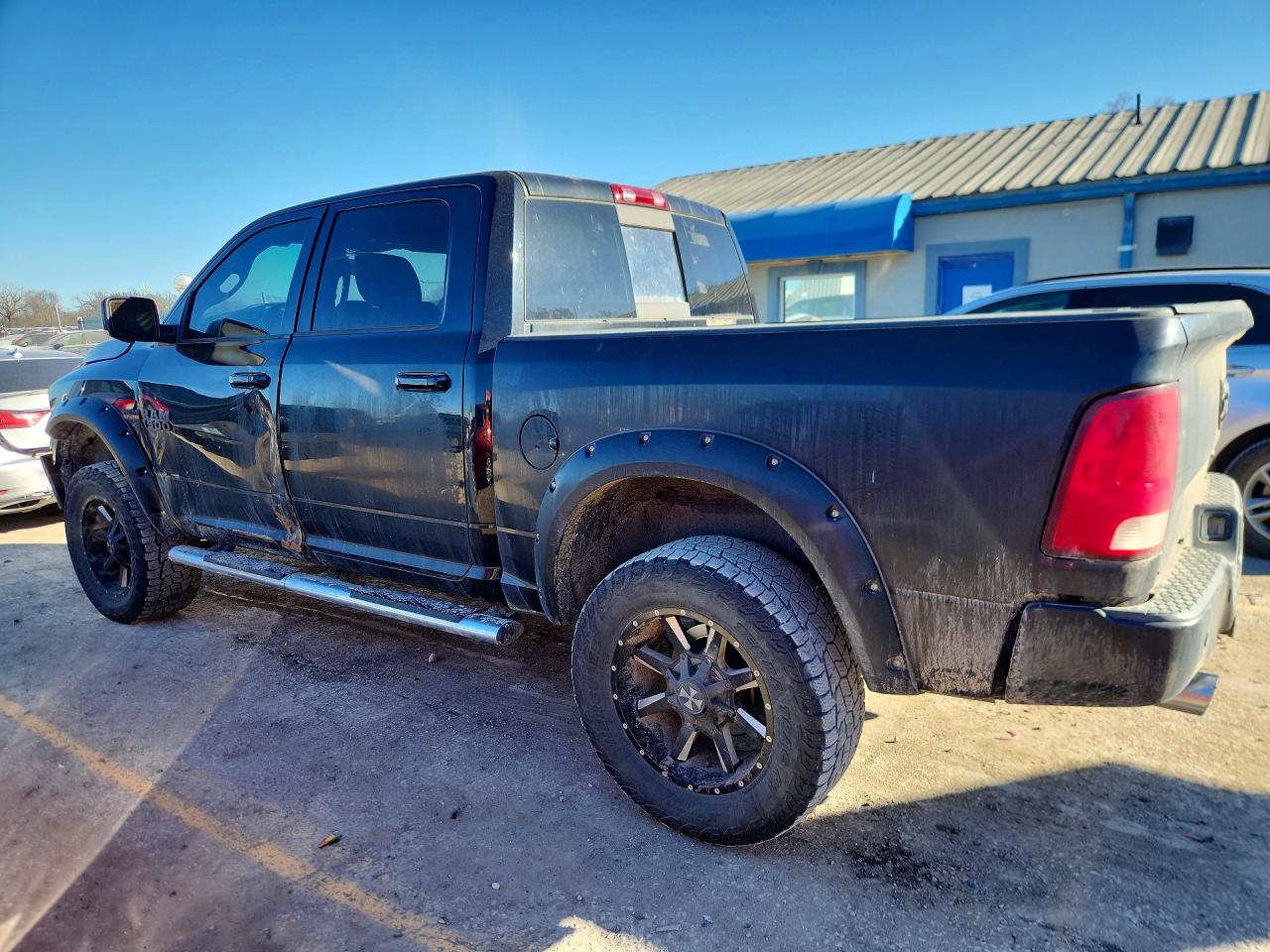 2011 DODGE RAM 1500 photo 2
