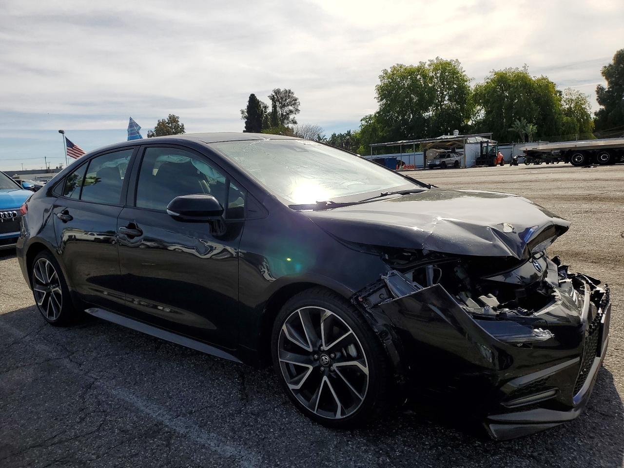 2022 TOYOTA COROLLA SE photo 4