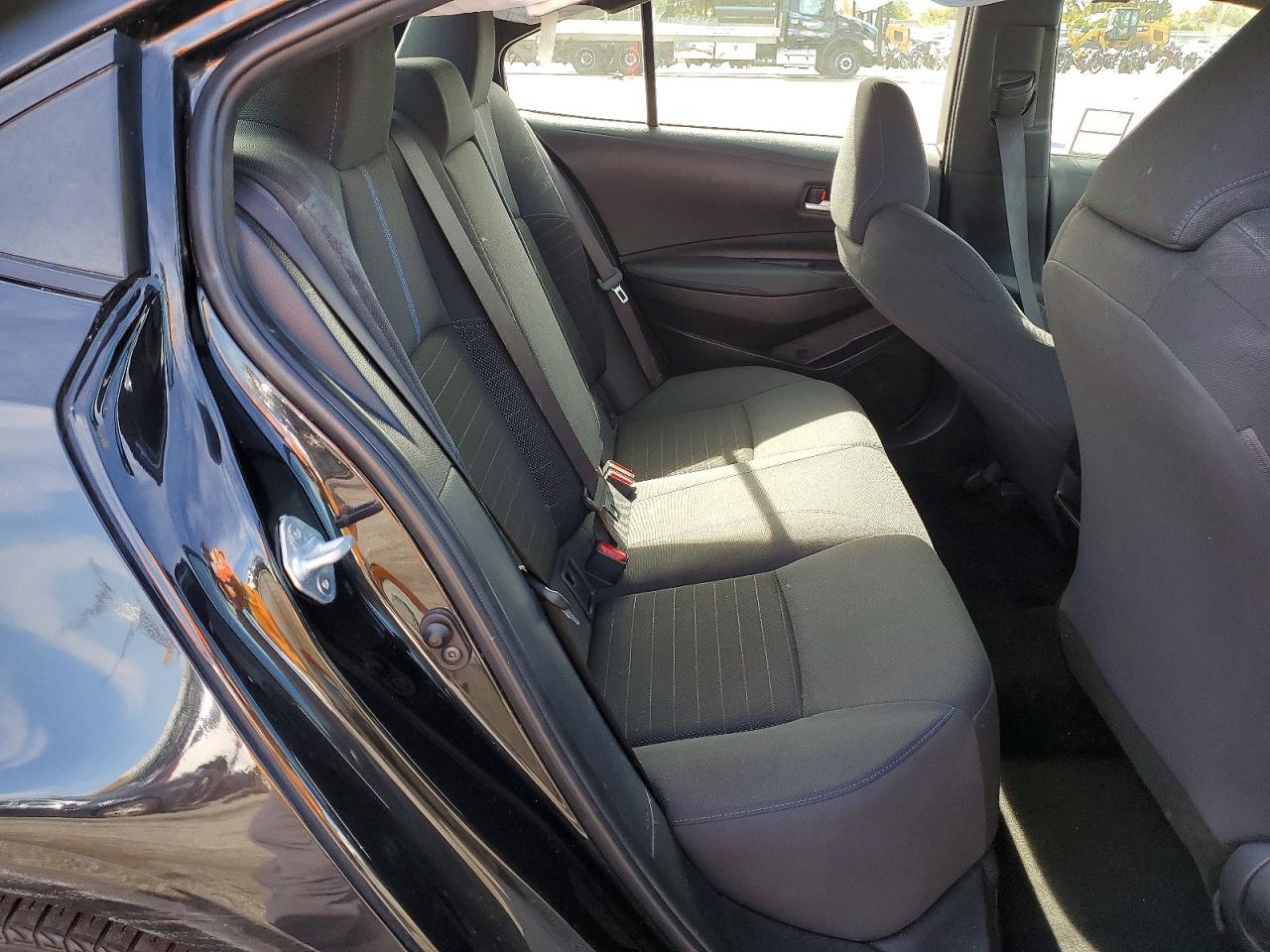 2022 TOYOTA COROLLA SE photo 10