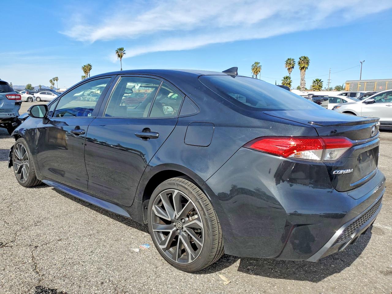 2022 TOYOTA COROLLA SE photo 2