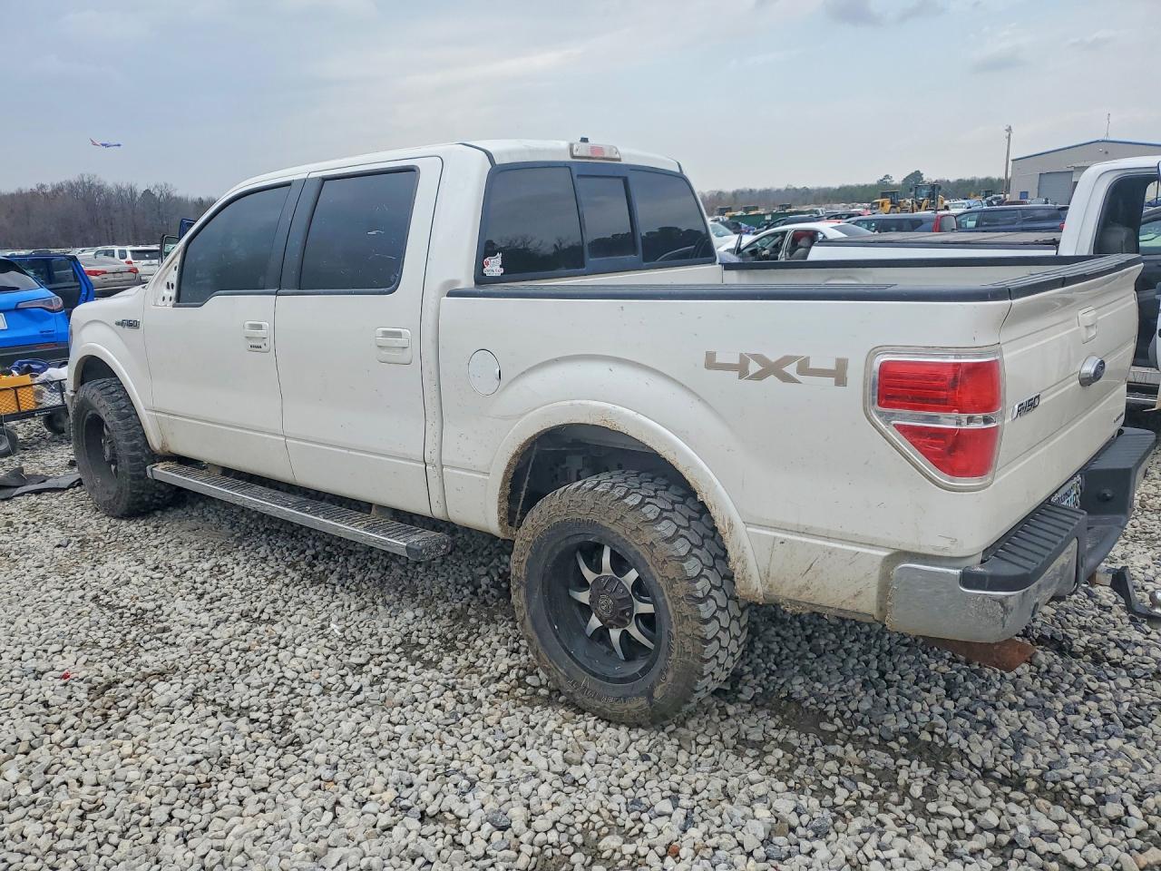 2013 FORD F150 SUPERCREW photo 4