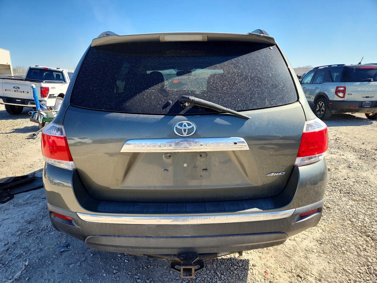 2011 TOYOTA HIGHLANDER photo 6