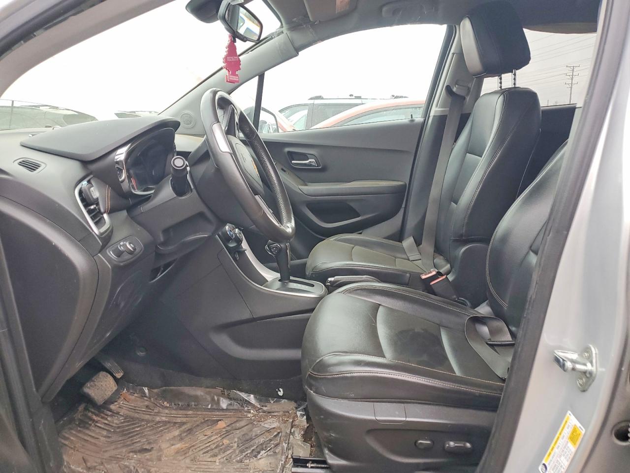 2021 CHEVROLET TRAX 1LT photo 19