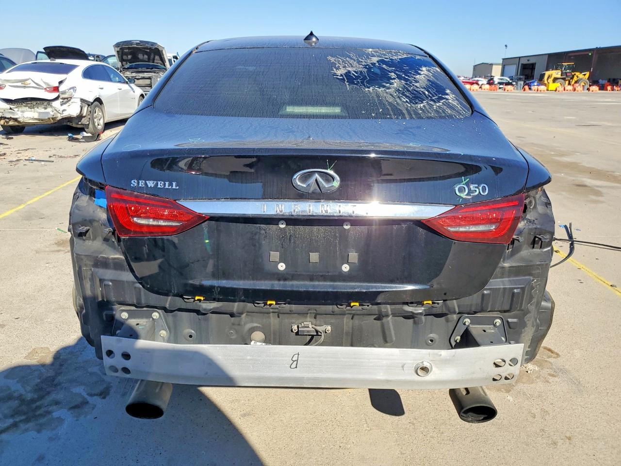 2018 INFINITI Q50 3.0T LUXE photo 6