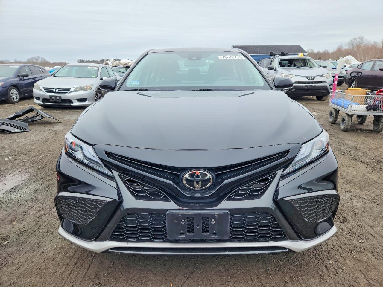 2022 TOYOTA CAMRY XSE photo 9