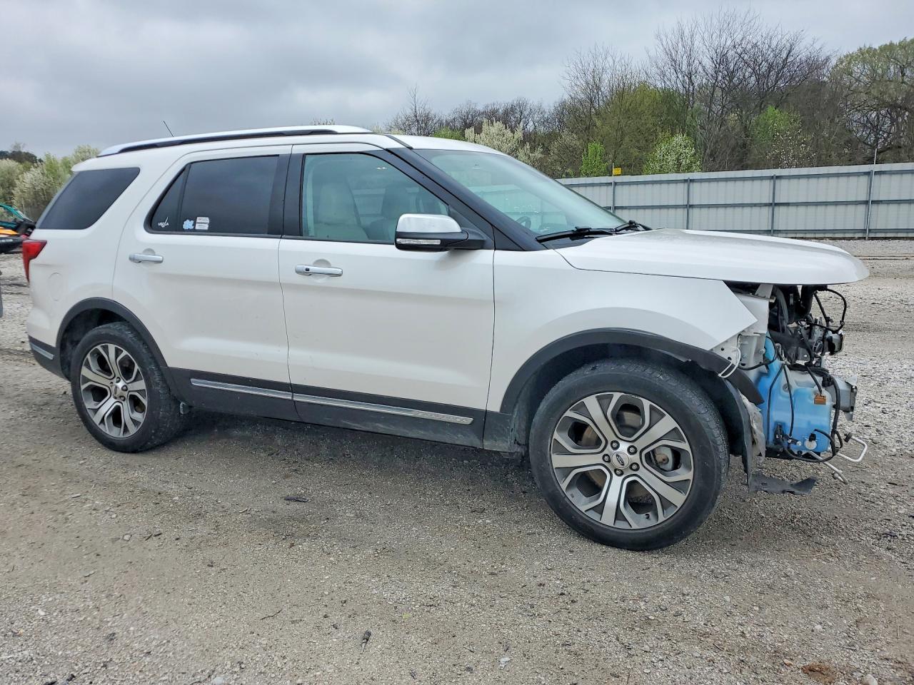 2018 FORD EXPLORER PLATINUM photo 7