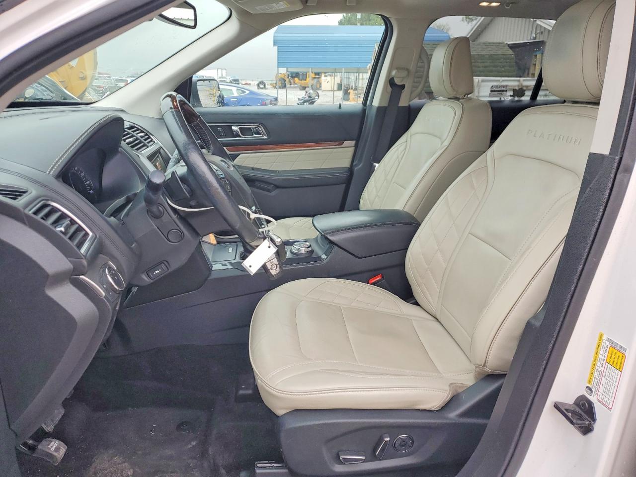 2018 FORD EXPLORER PLATINUM photo 13