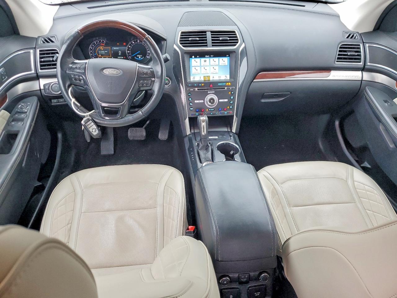 2018 FORD EXPLORER PLATINUM photo 15
