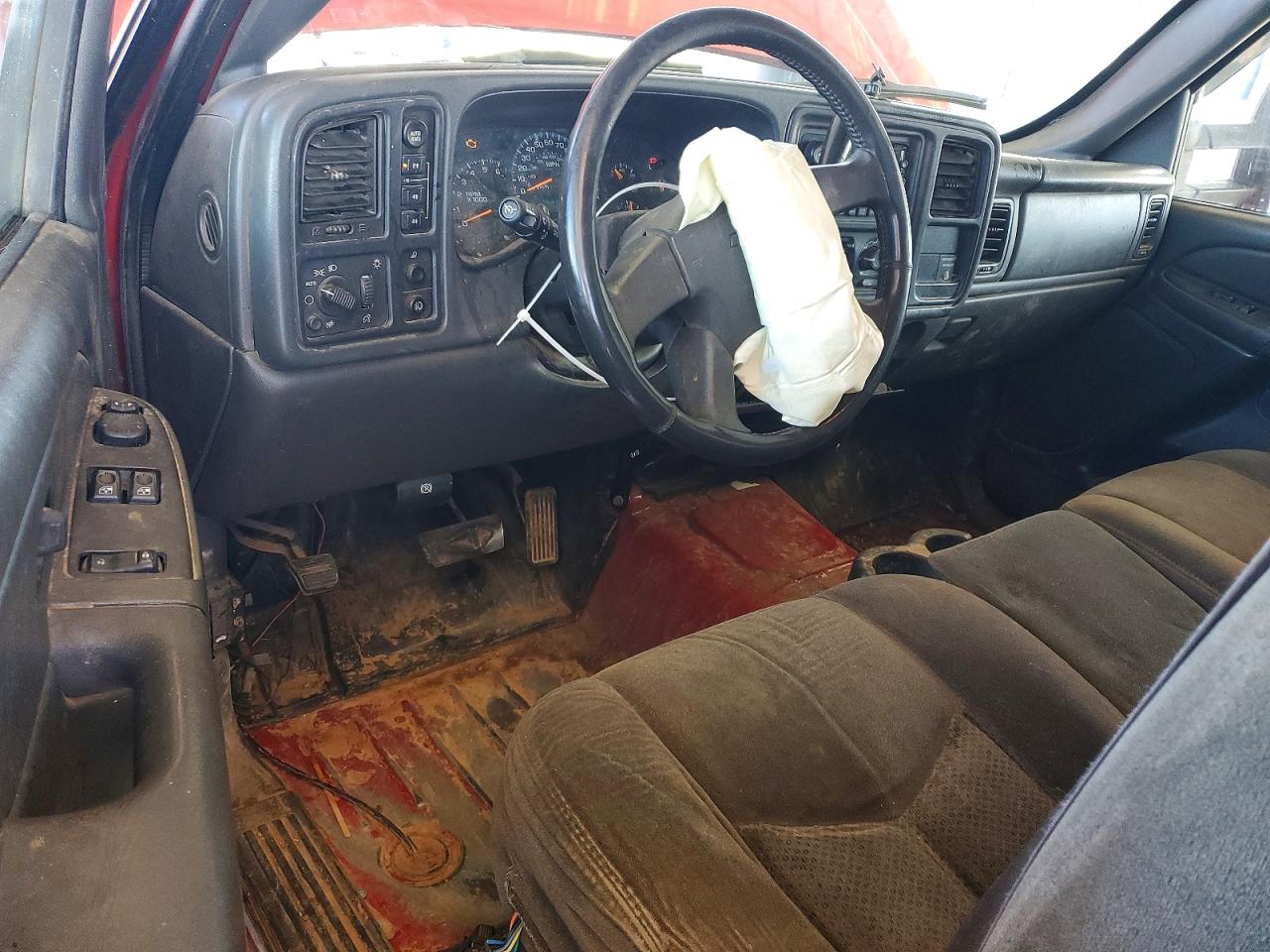2004 CHEVROLET SILVERADO K1500 photo 8