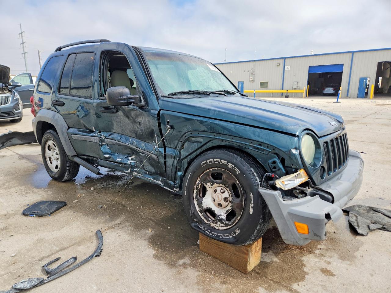 2005 JEEP LIBERTY SPORT photo 7