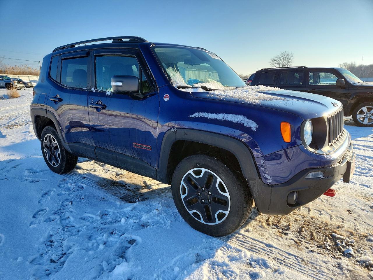 2017 JEEP RENEGADE TRAILHAWK photo 4