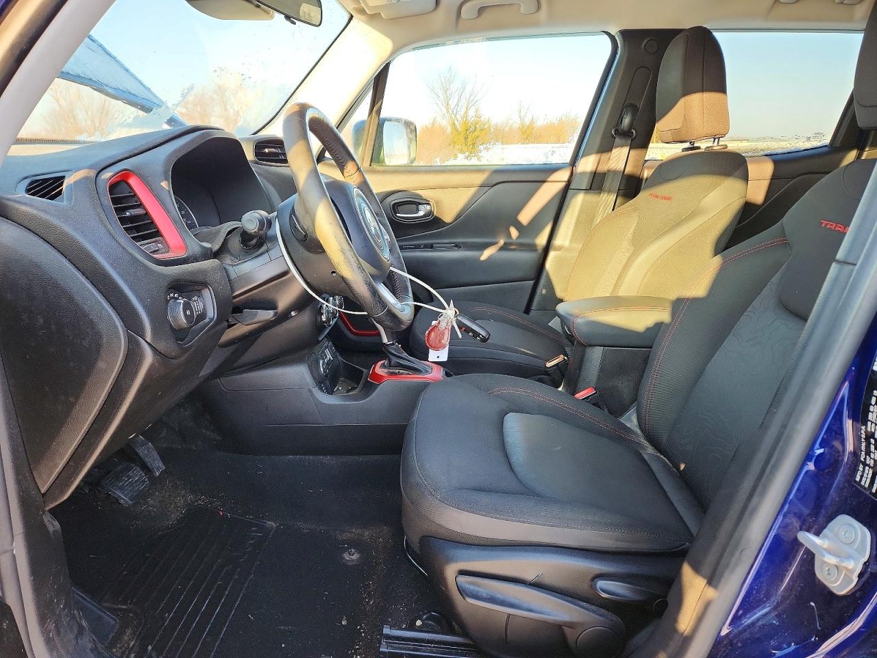2017 JEEP RENEGADE TRAILHAWK photo 7