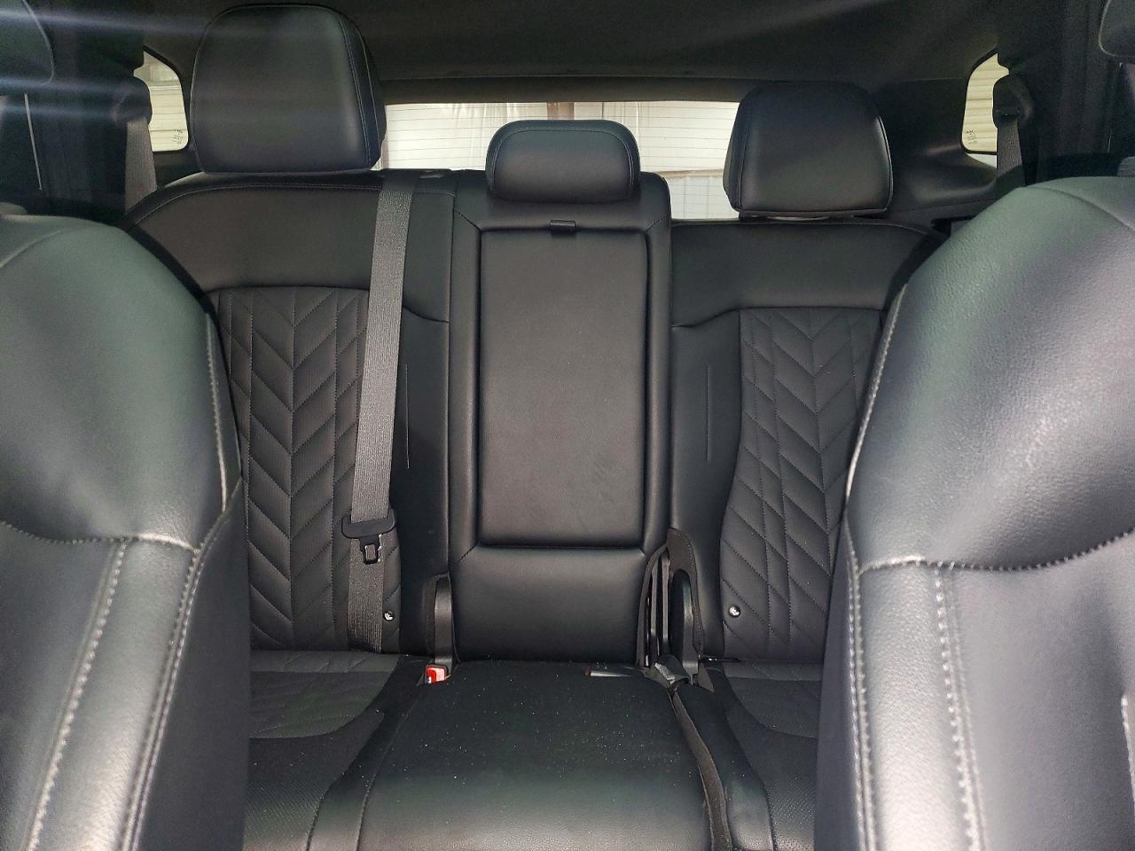 2025 KIA SPORTAGE photo 10