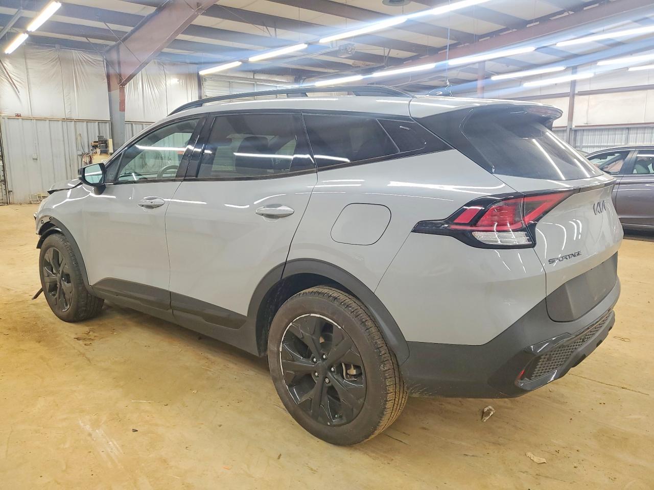2025 KIA SPORTAGE photo 2
