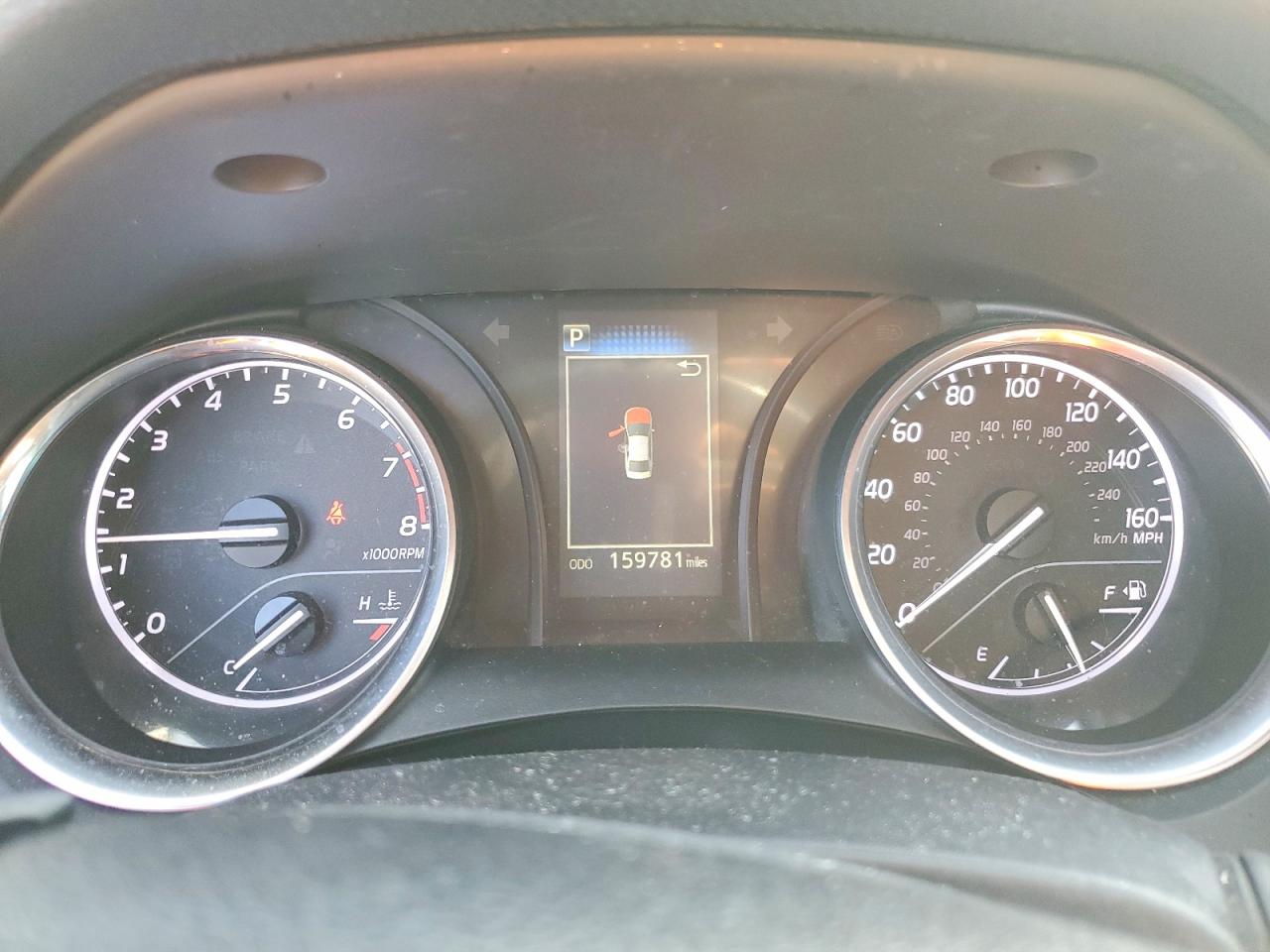2018 TOYOTA CAMRY SE photo 17