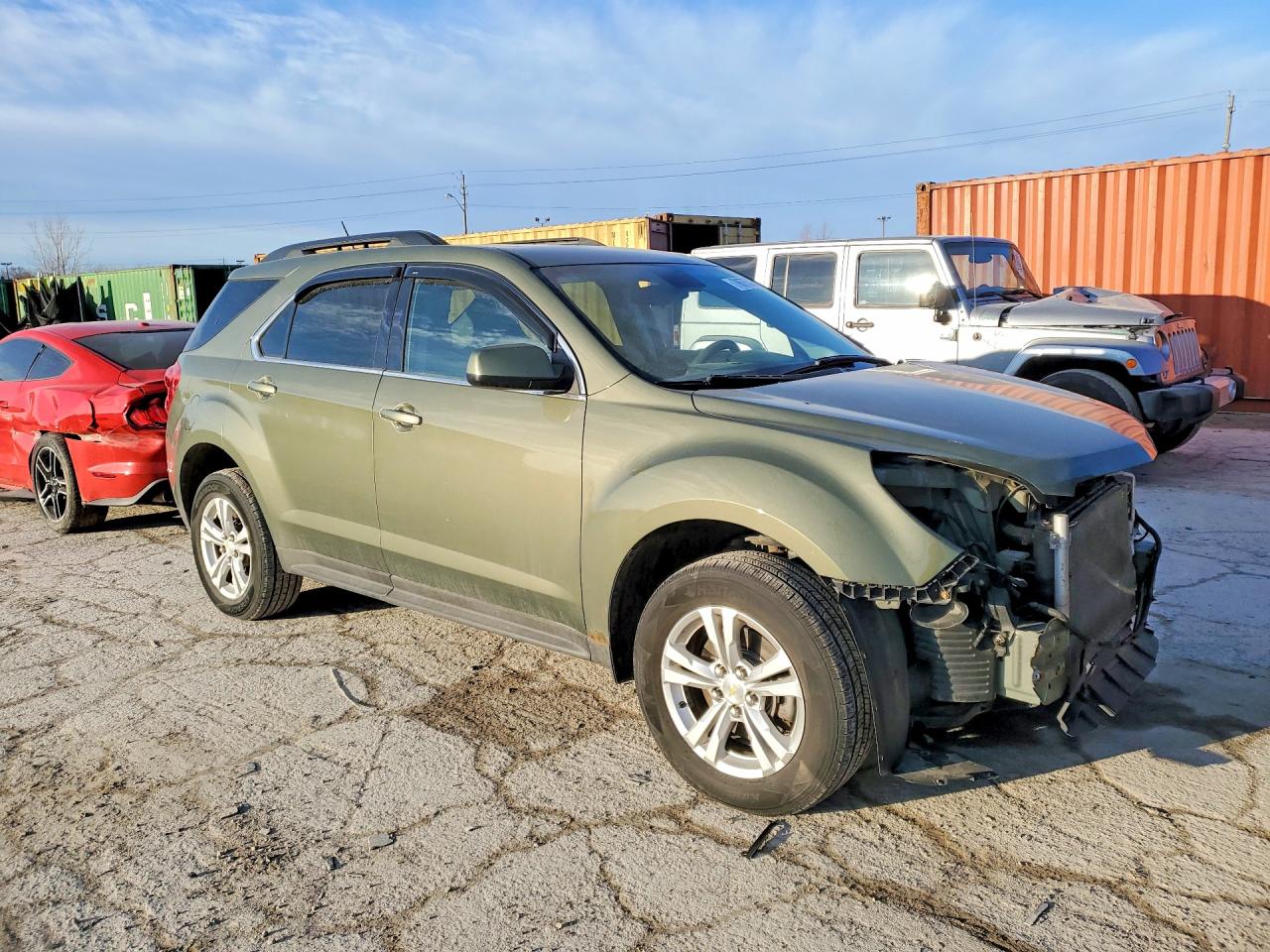 2015 CHEVROLET EQUINOX LT photo 4