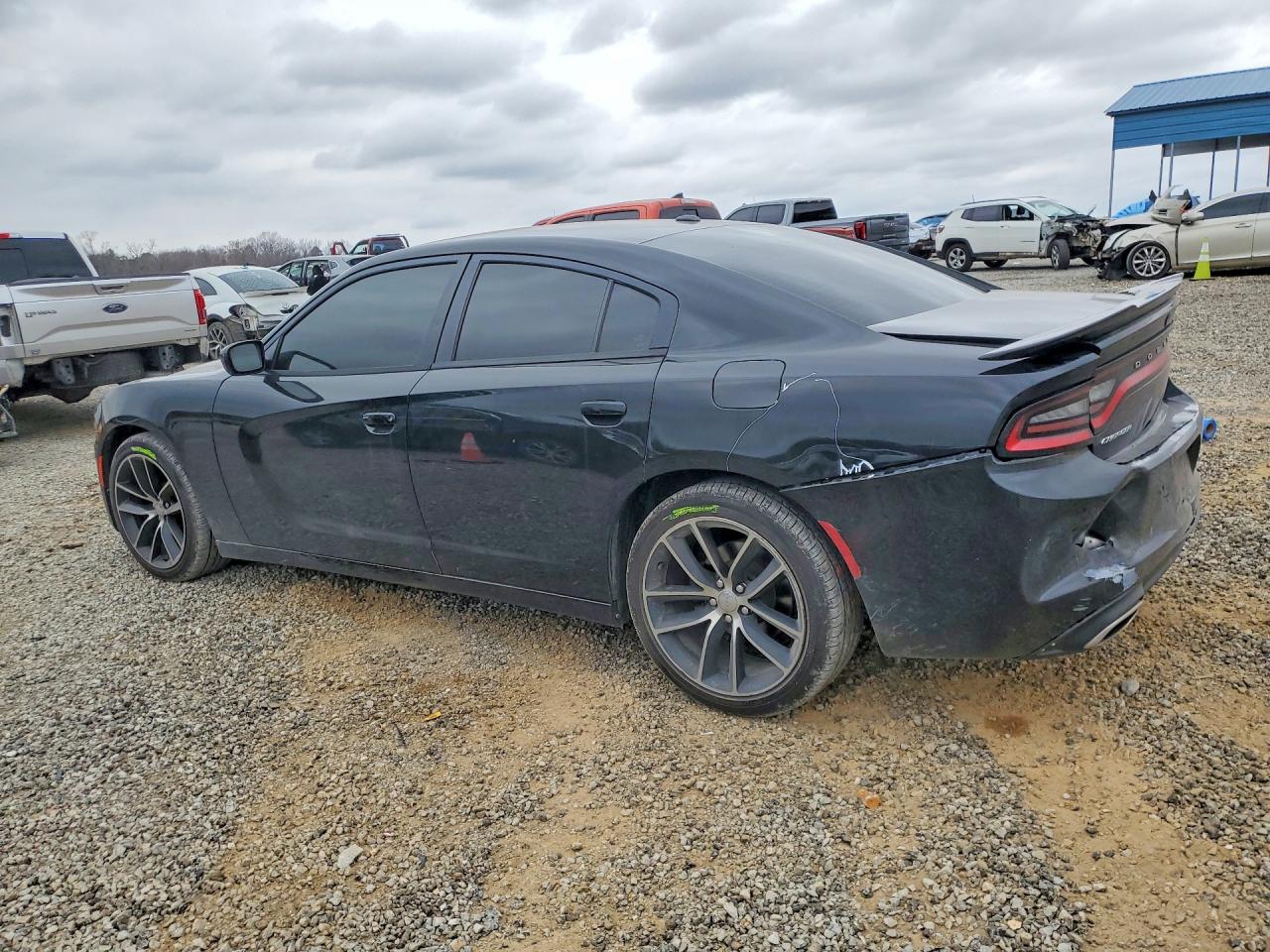 2020 DODGE CHARGER SXT photo 3