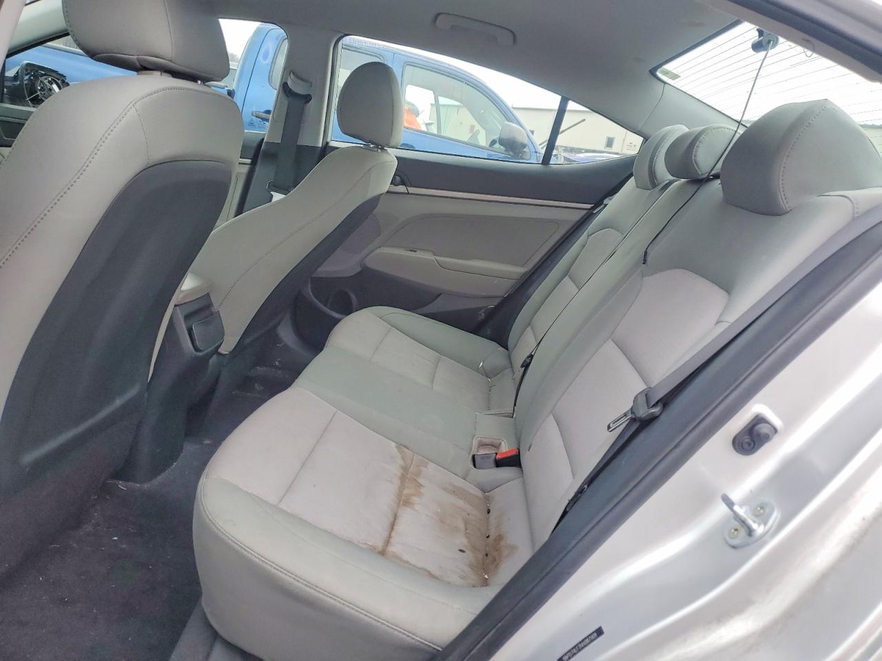2017 HYUNDAI ELANTRA SE photo 10