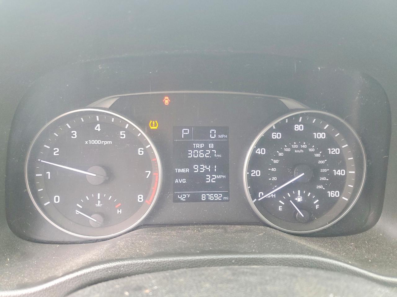 2017 HYUNDAI ELANTRA SE photo 9