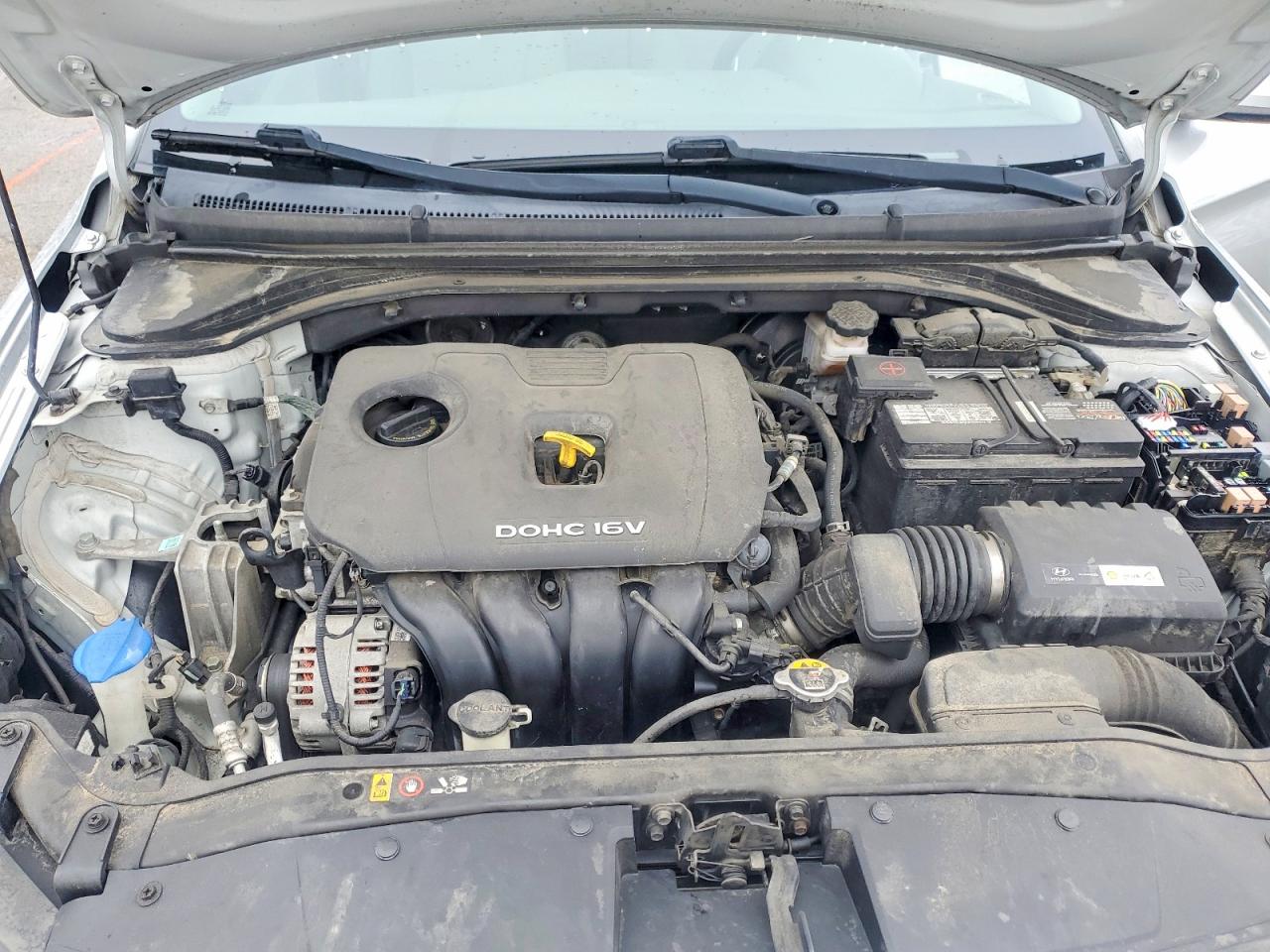 2017 HYUNDAI ELANTRA SE photo 11