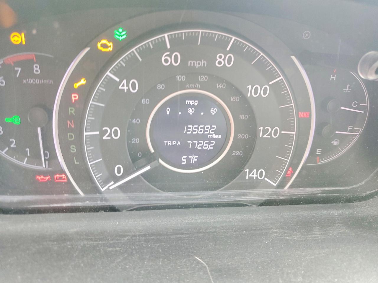 2015 HONDA CR-V LX photo 17