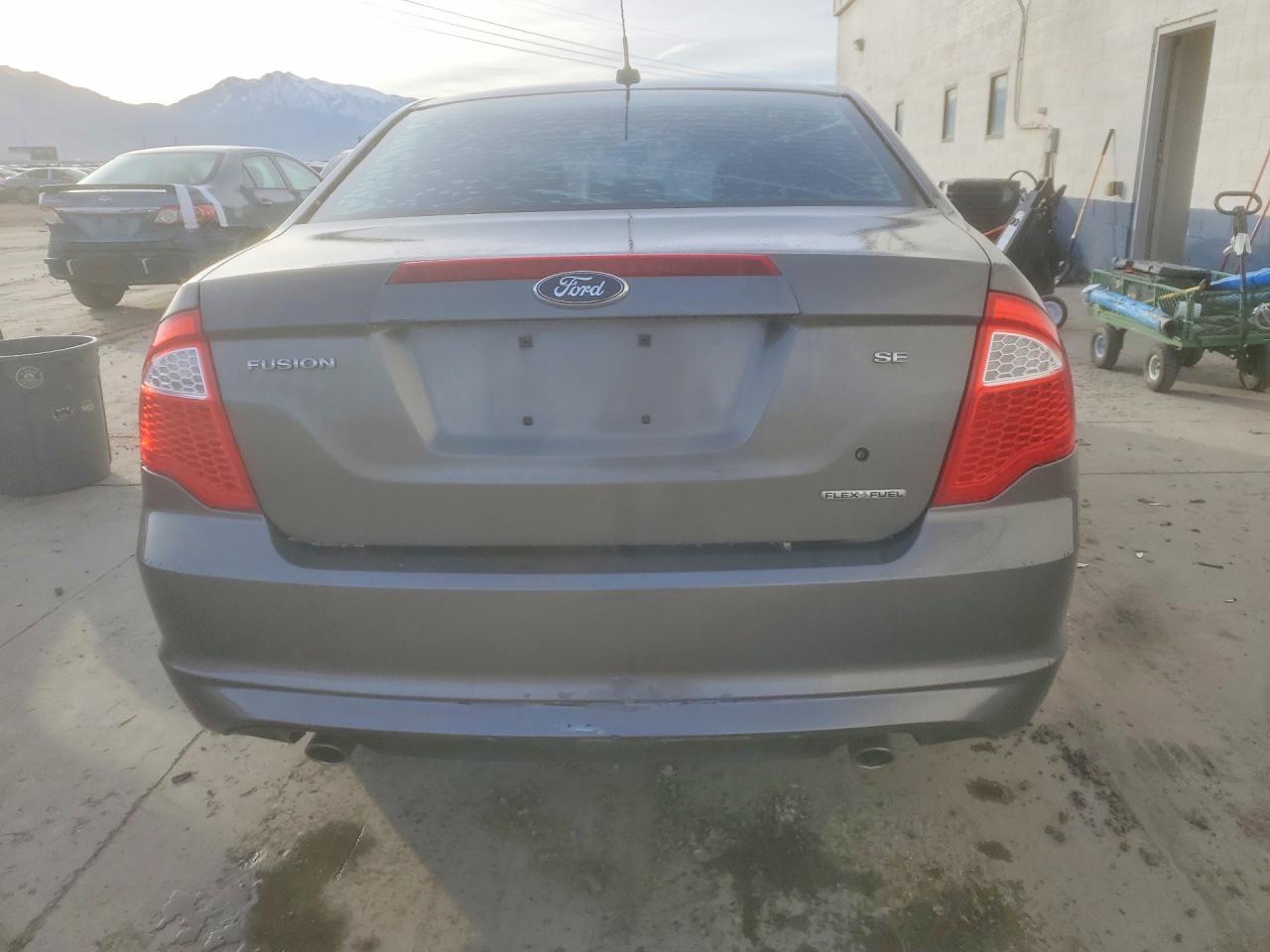 2012 FORD FUSION SE photo 16