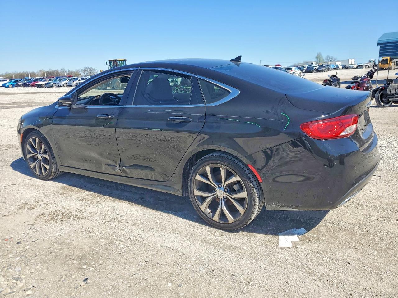 2015 CHRYSLER 200 C photo 2