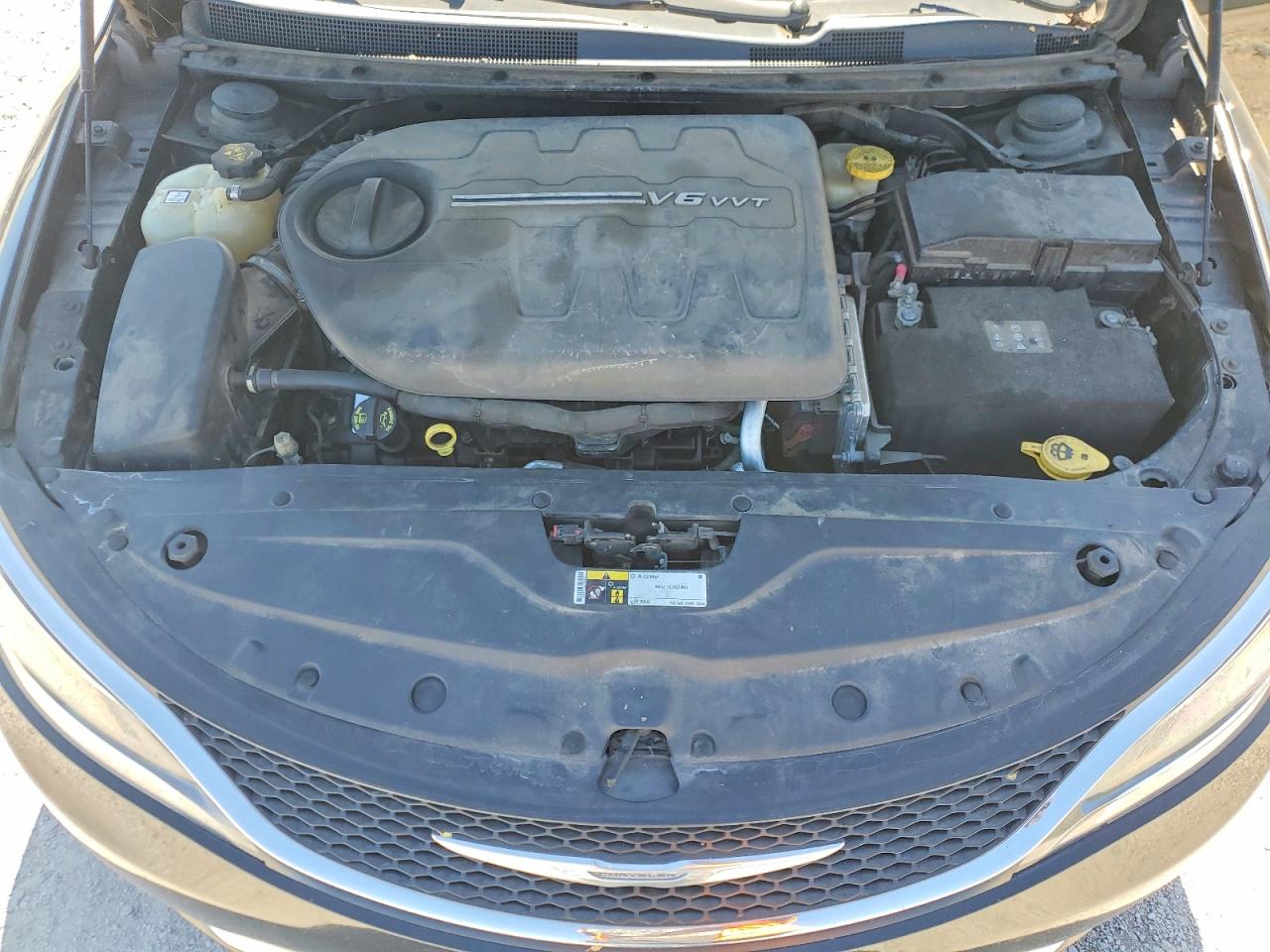 2015 CHRYSLER 200 C photo 11