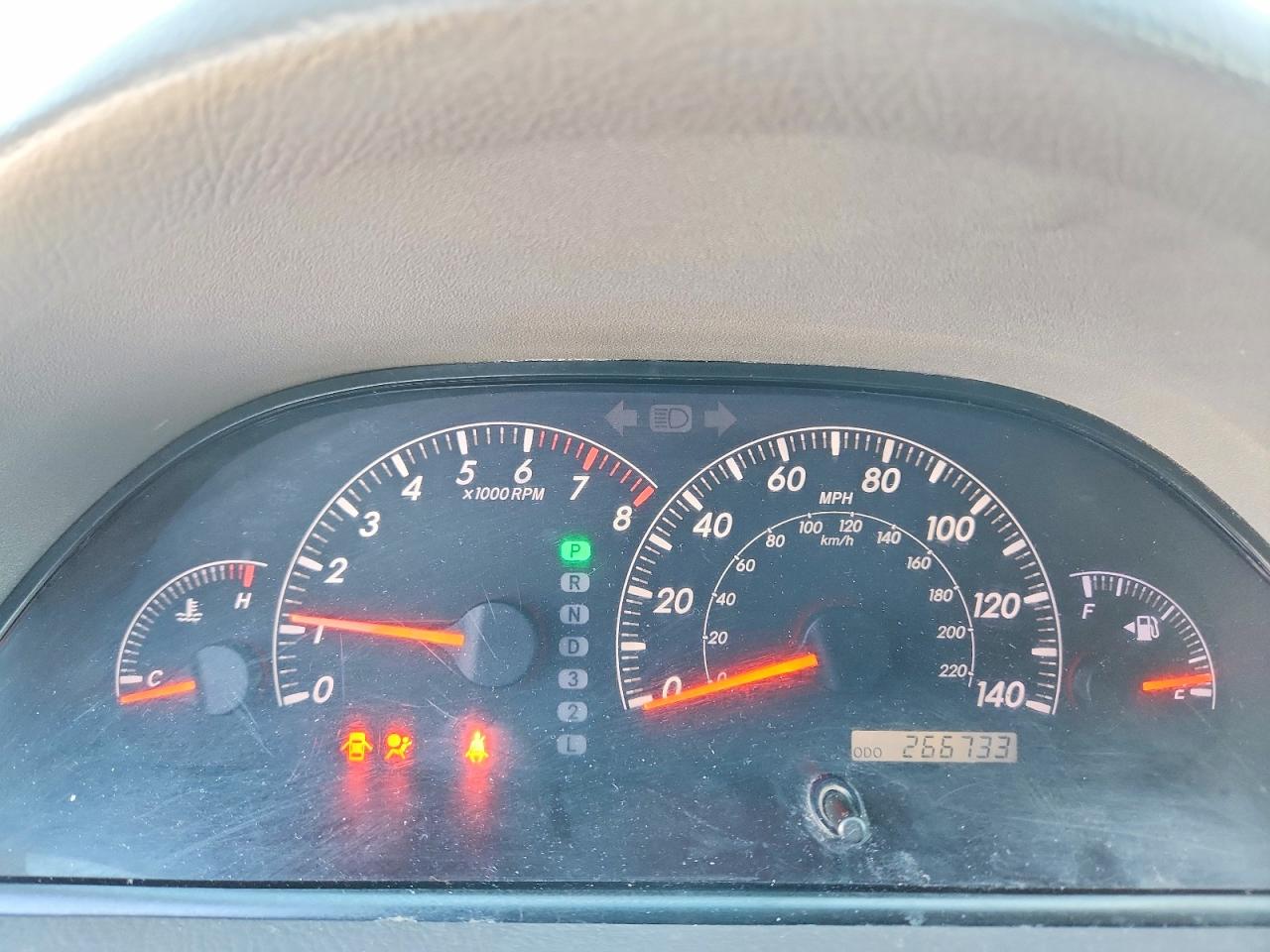 2006 TOYOTA CAMRY LE photo 9