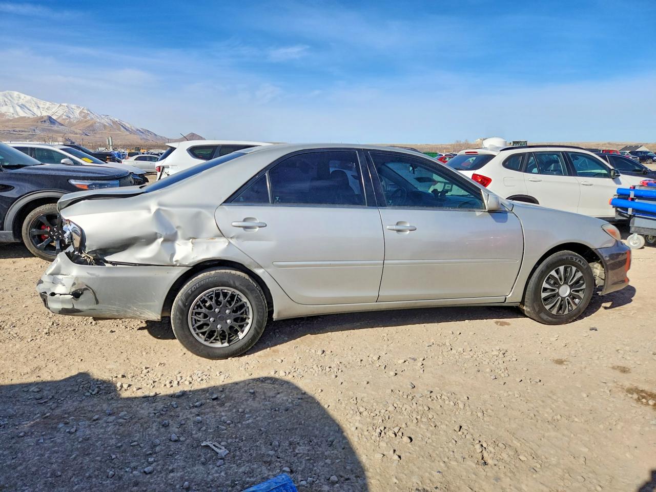 2006 TOYOTA CAMRY LE photo 3