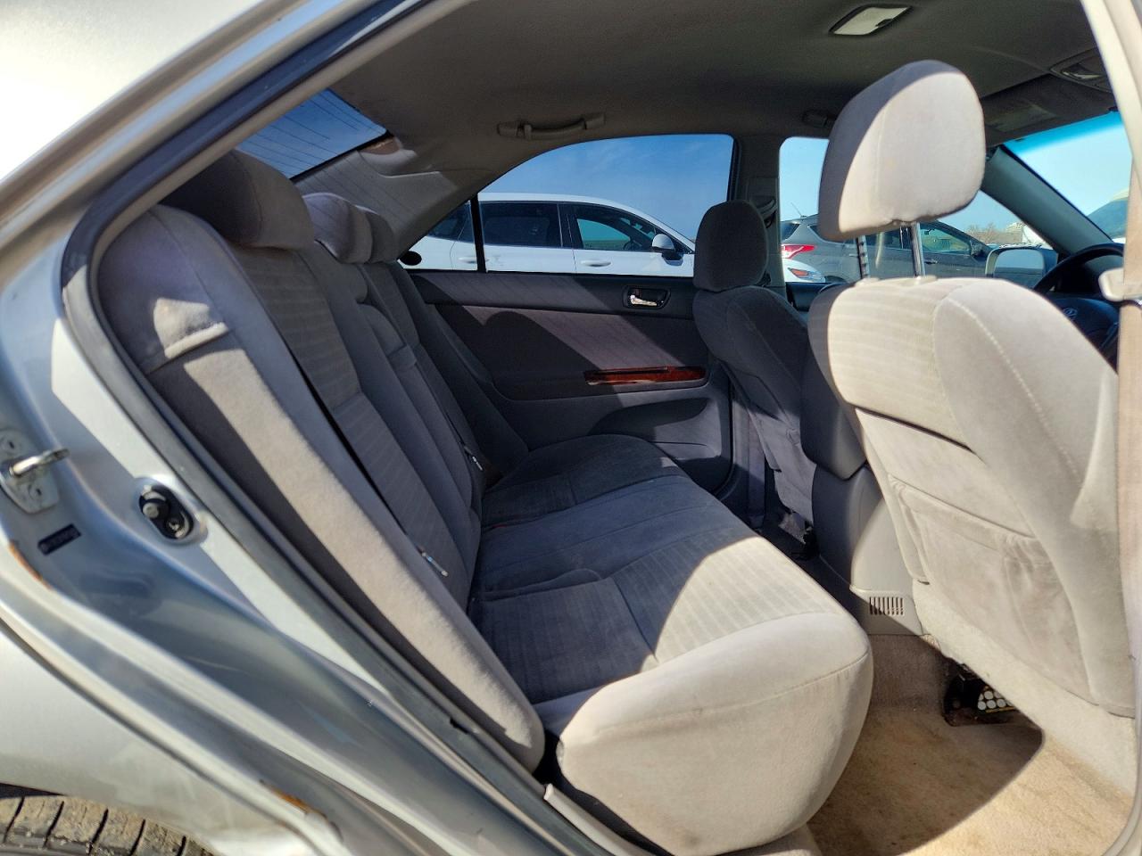 2006 TOYOTA CAMRY LE photo 10