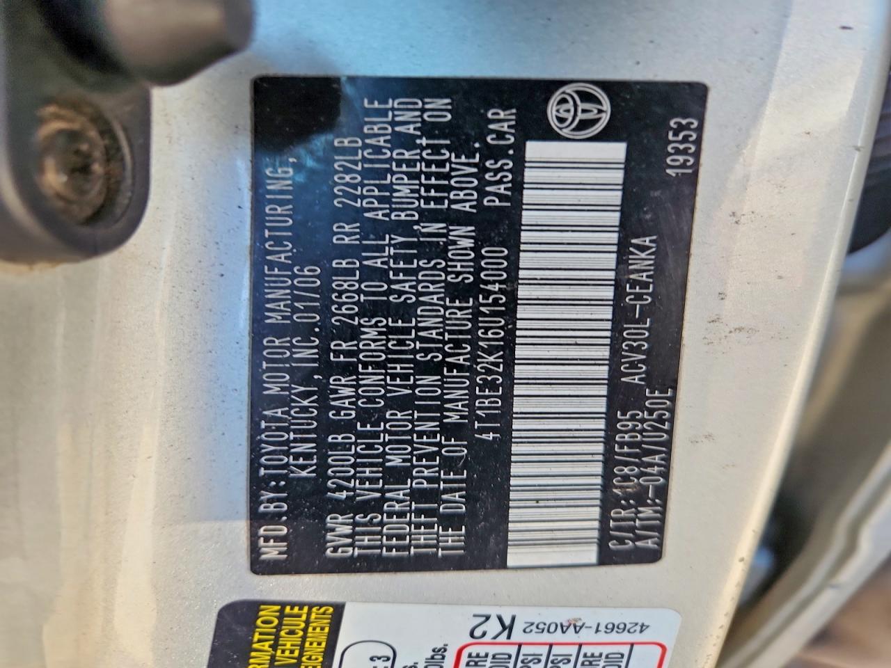 2006 TOYOTA CAMRY LE photo 12