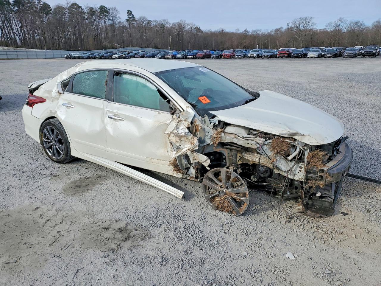 2018 NISSAN ALTIMA 2.5 SR photo 4