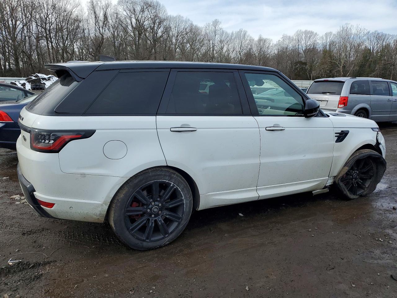 2019 LAND ROVER RANGE ROVER SPORT HSE DYNAMIC photo 3