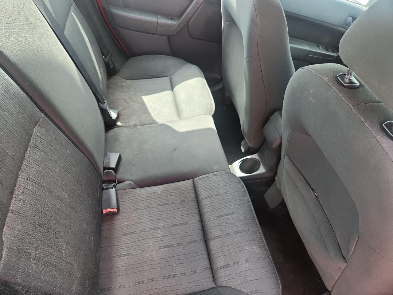 2008 FORD FOCUS SE photo 19