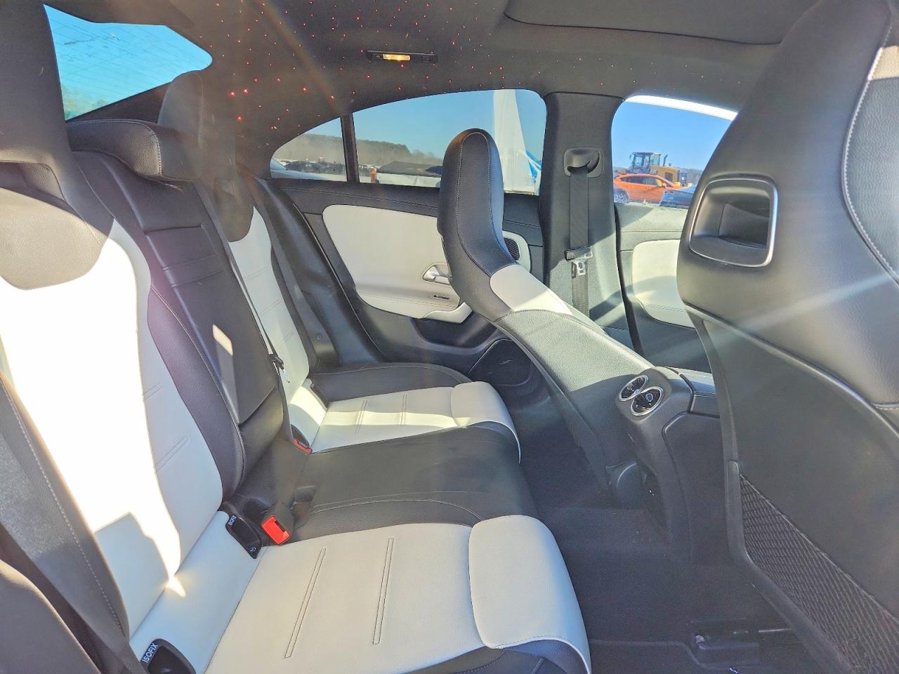 2021 MERCEDES-BENZ CLA 250 photo 19