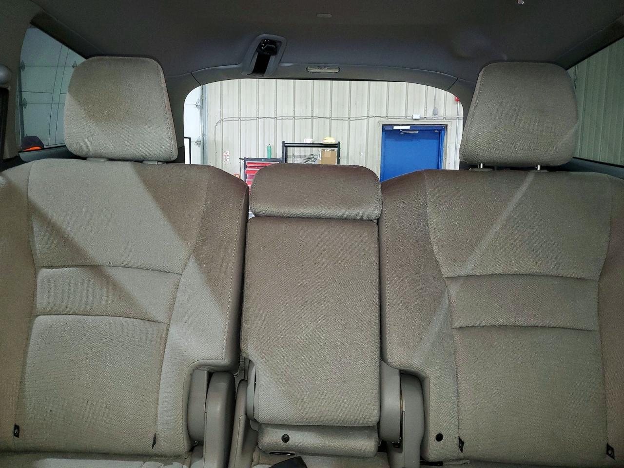 2016 HONDA PILOT EX photo 19