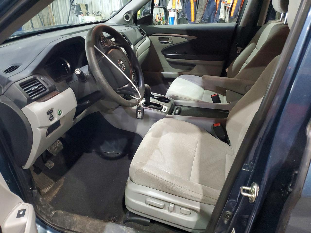 2016 HONDA PILOT EX photo 13
