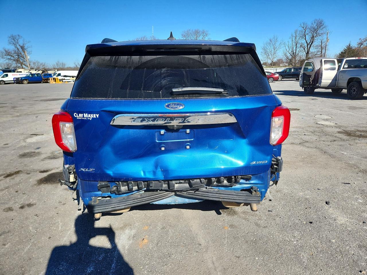 2021 FORD EXPLORER XLT photo 6