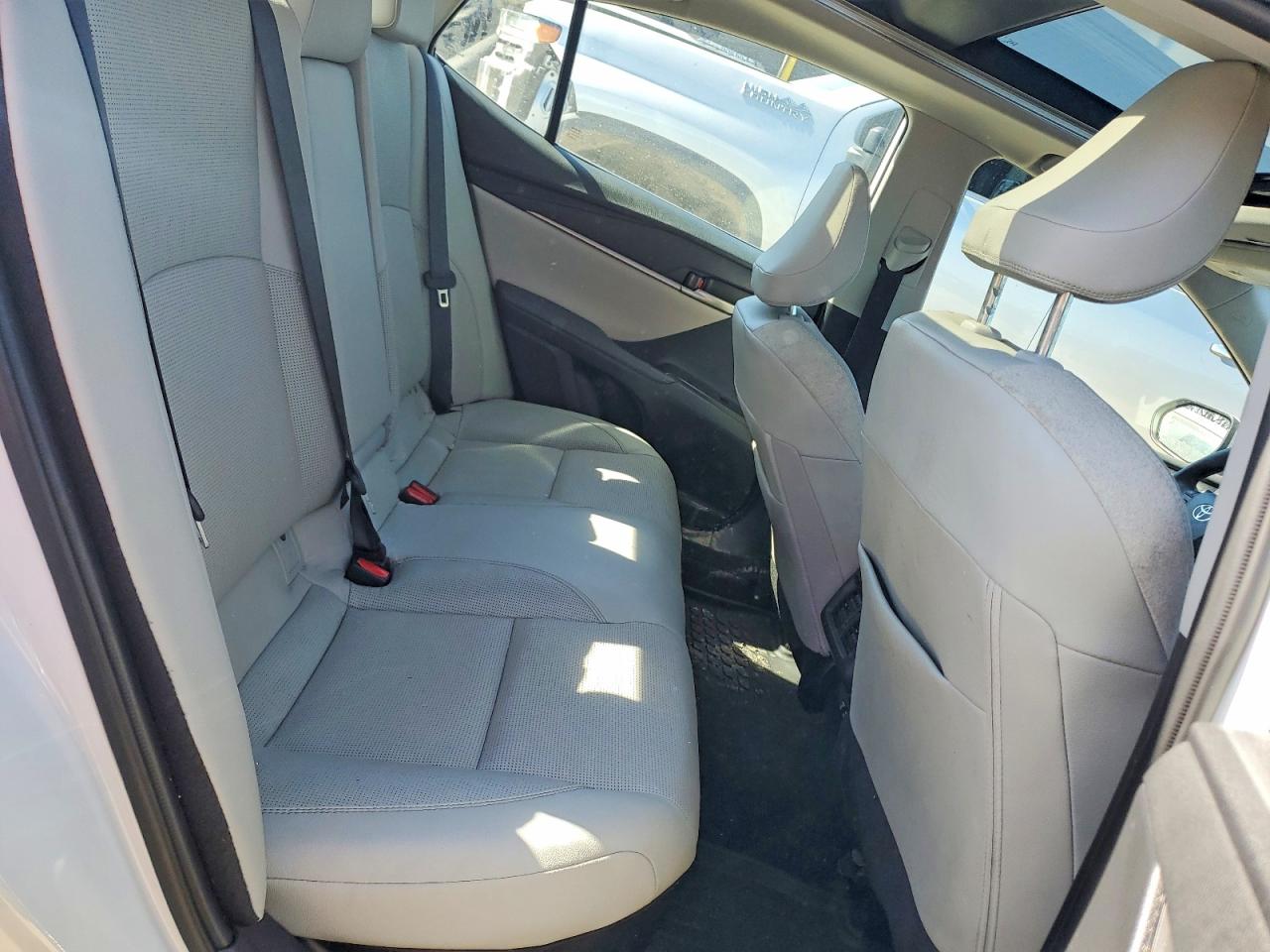 2025 TOYOTA CAMRY XLE photo 10