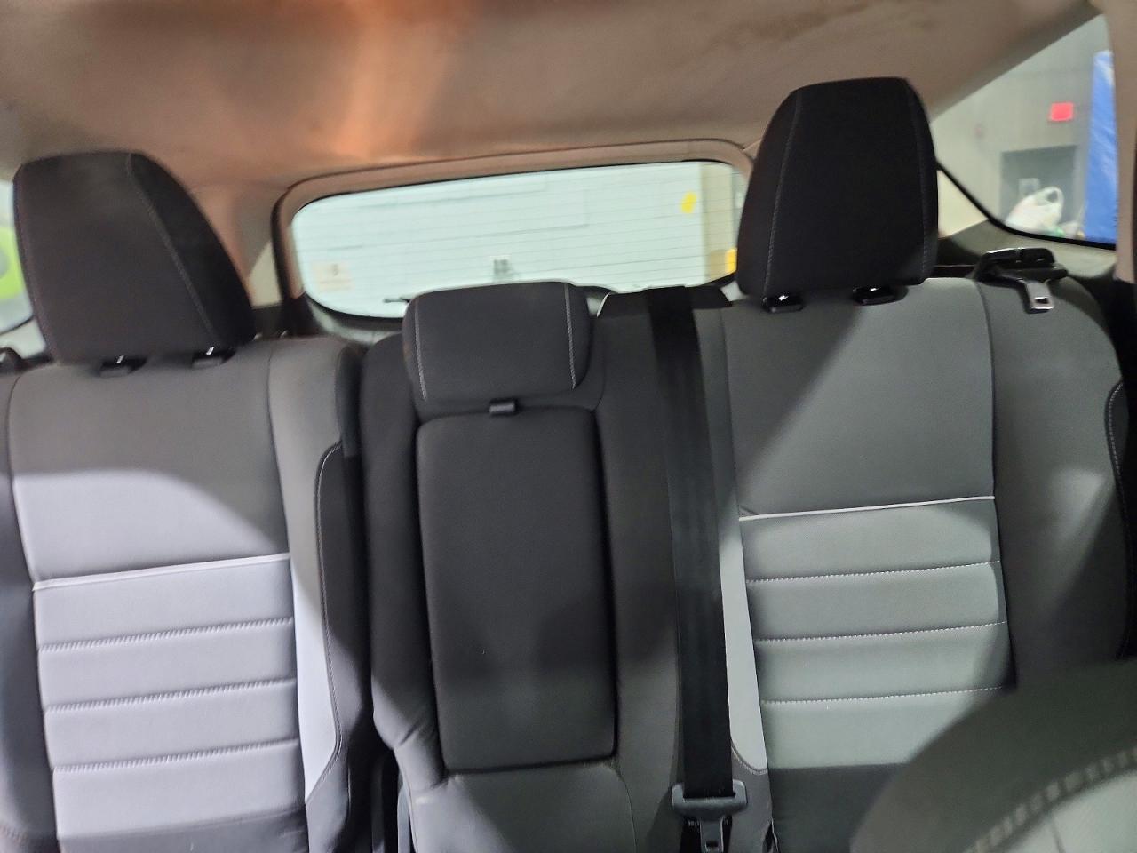 2013 FORD ESCAPE SE photo 19