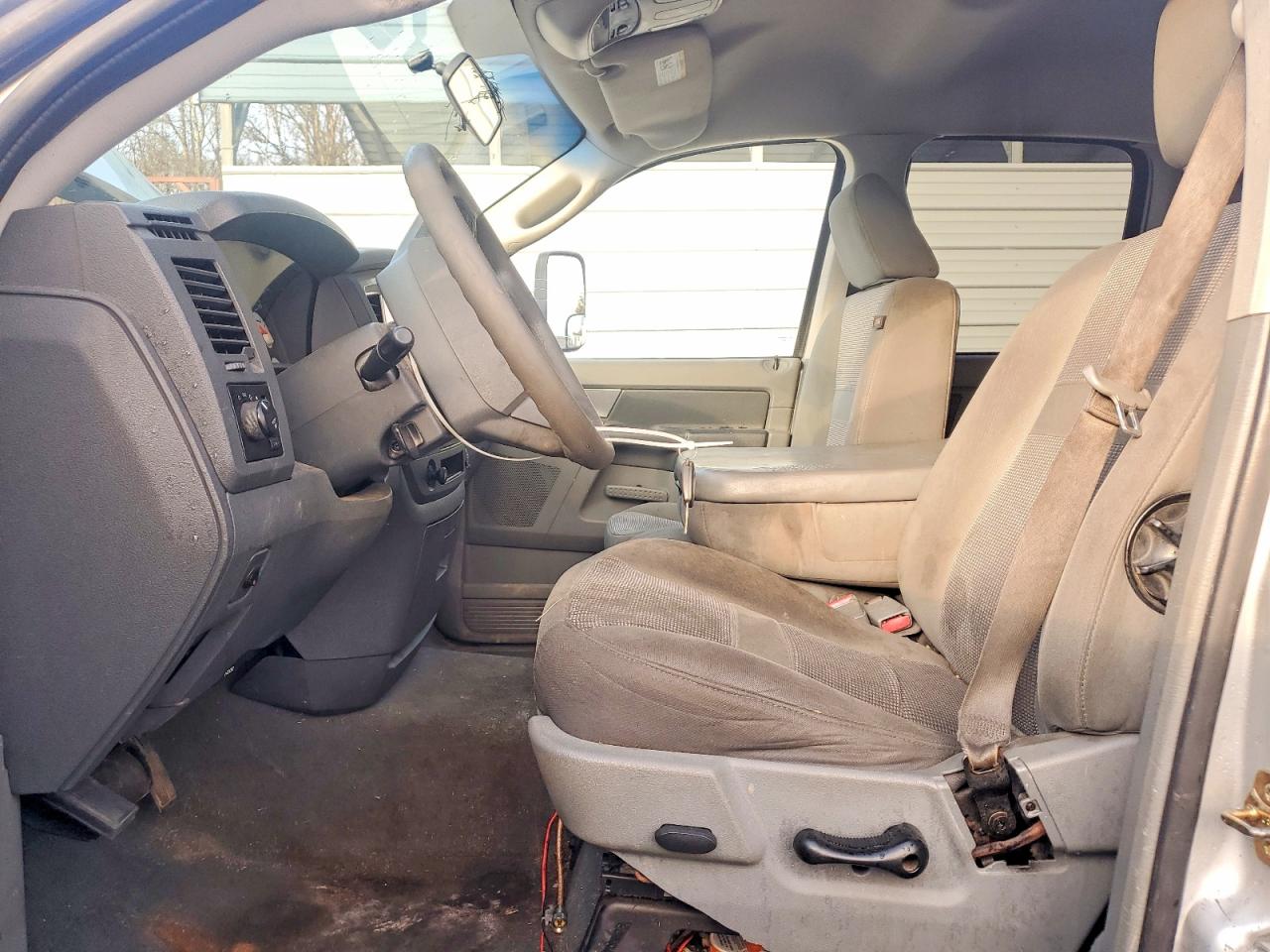 2007 DODGE RAM 1500 ST photo 13