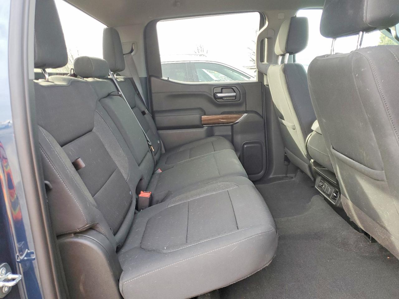 2020 CHEVROLET SILVERADO K1500 RST photo 19