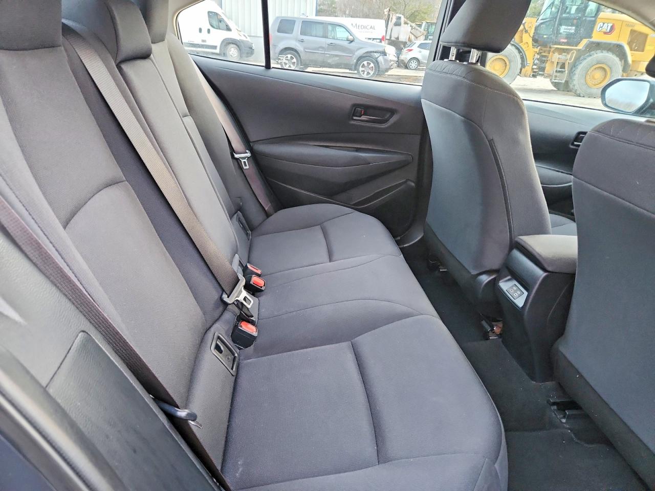 2023 TOYOTA COROLLA LE photo 19