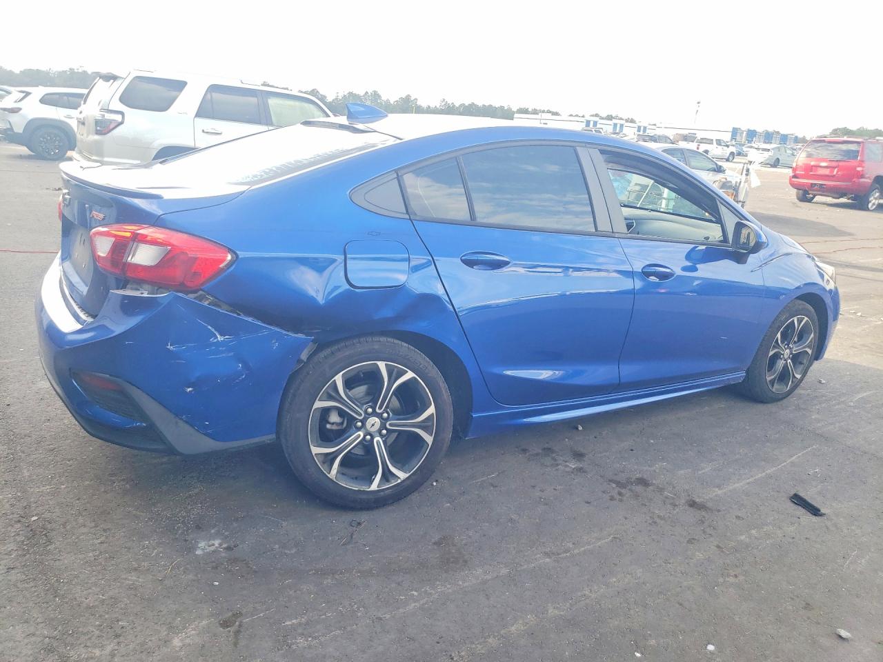 2019 CHEVROLET CRUZE LT photo 5