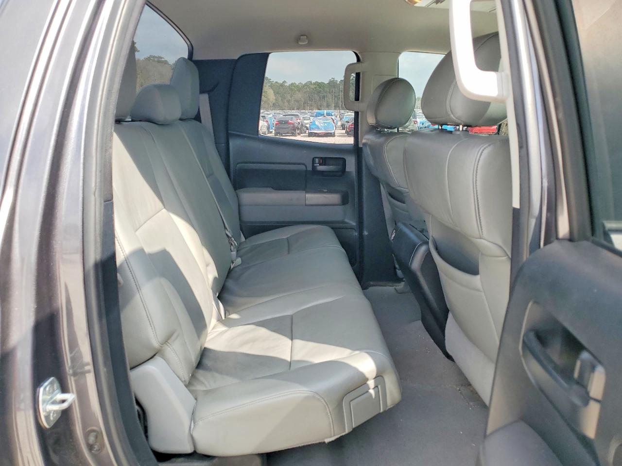 2011 TOYOTA TUNDRA GRADE photo 10