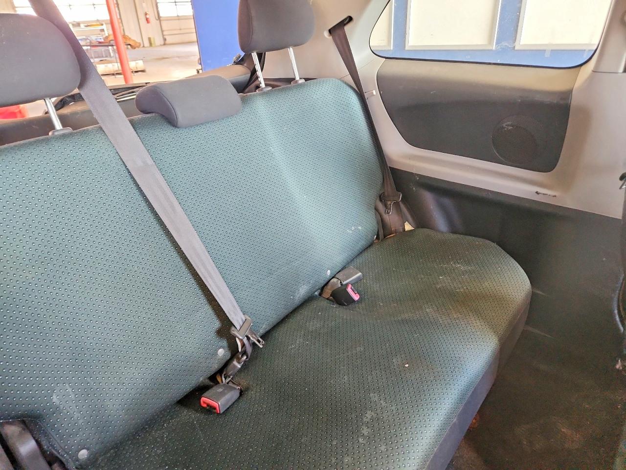 2007 TOYOTA YARIS BASE photo 10
