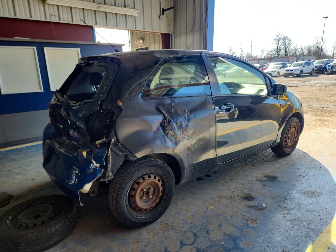 2007 TOYOTA YARIS BASE photo 3