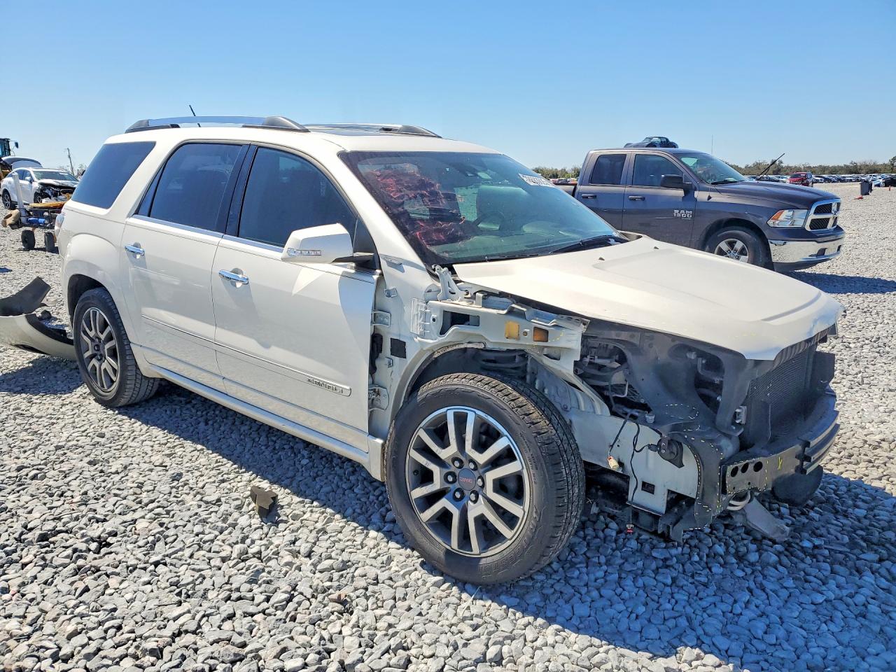 2014 GMC ACADIA DENALI photo 4